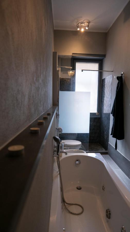 Beautiful Floral On Navigli Appartement